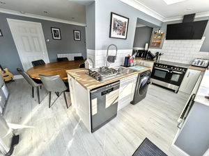 Photo 8- click for photo gallery